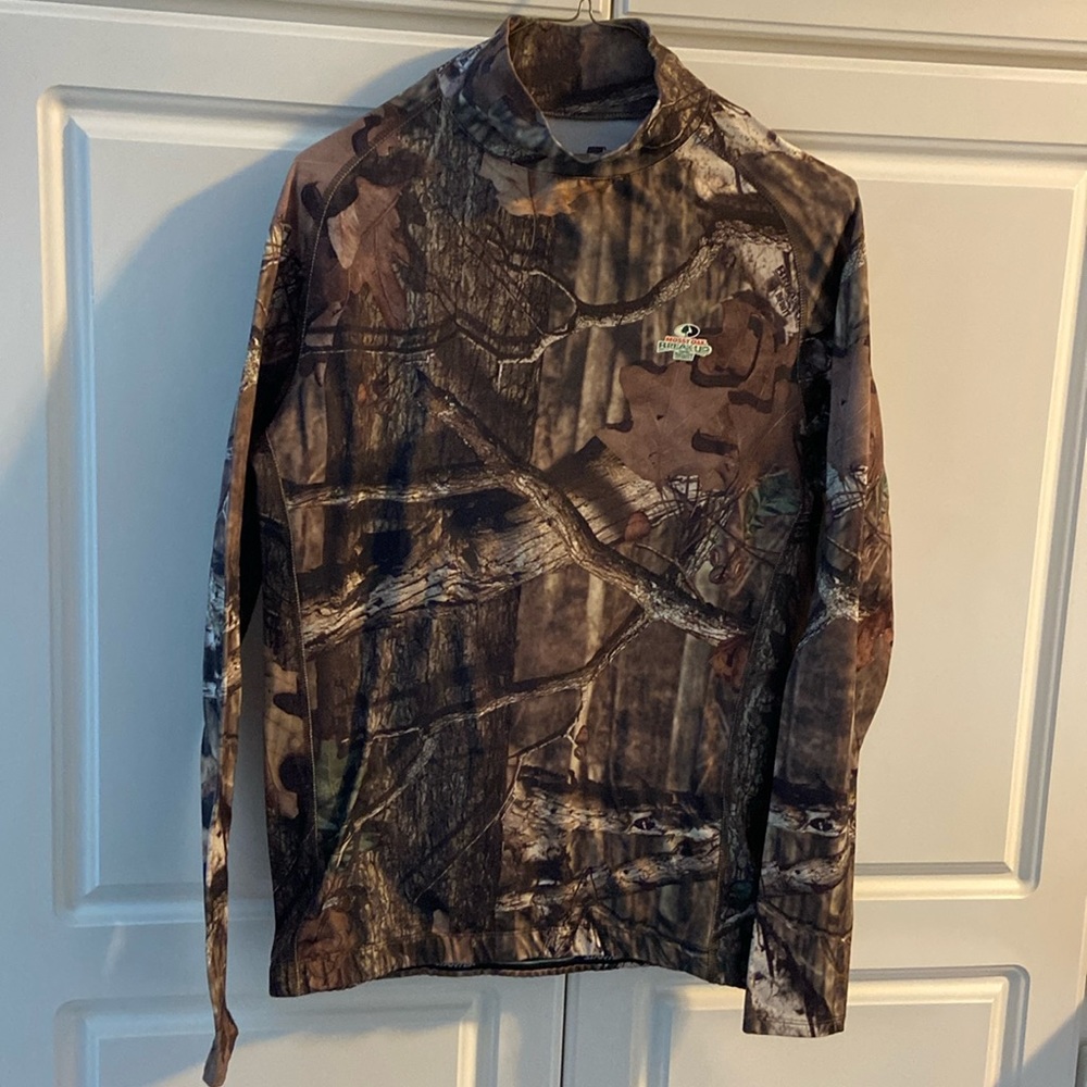 MossyOak starter long sleeve CAMO top says large 42-44 see  picture measures 40